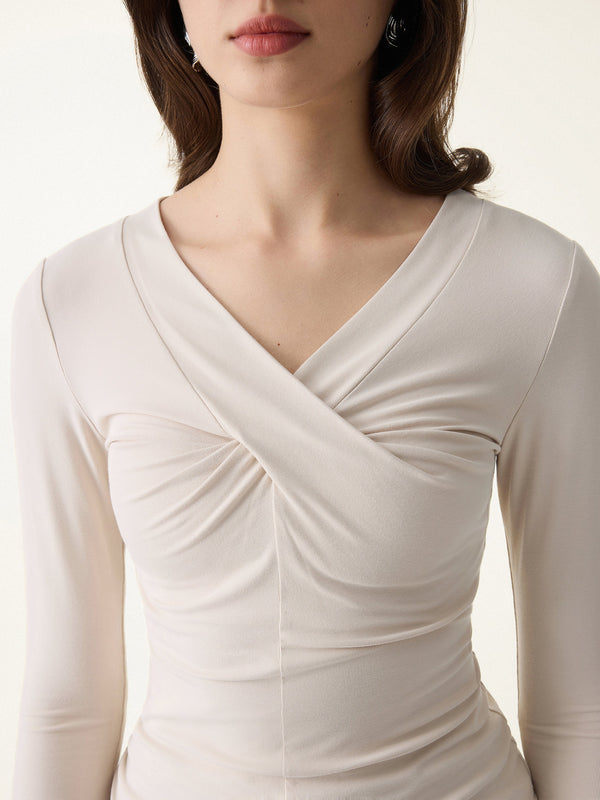 SkinKiss Twisted V-Neck Long Sleeve Top